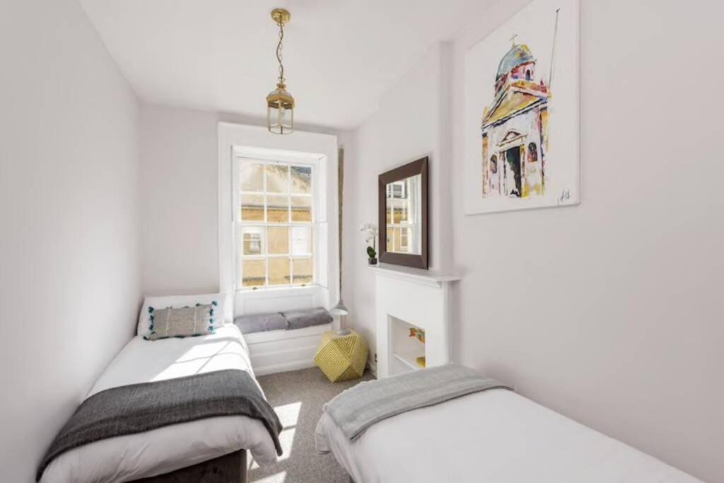 Georgian Apartment Located In The Center Of Bath. Exterior foto
